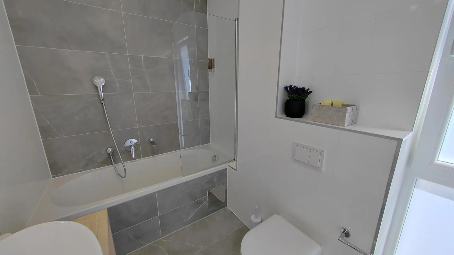 Luxury Villa Sheley With Private Heated Pool-Split Kastela